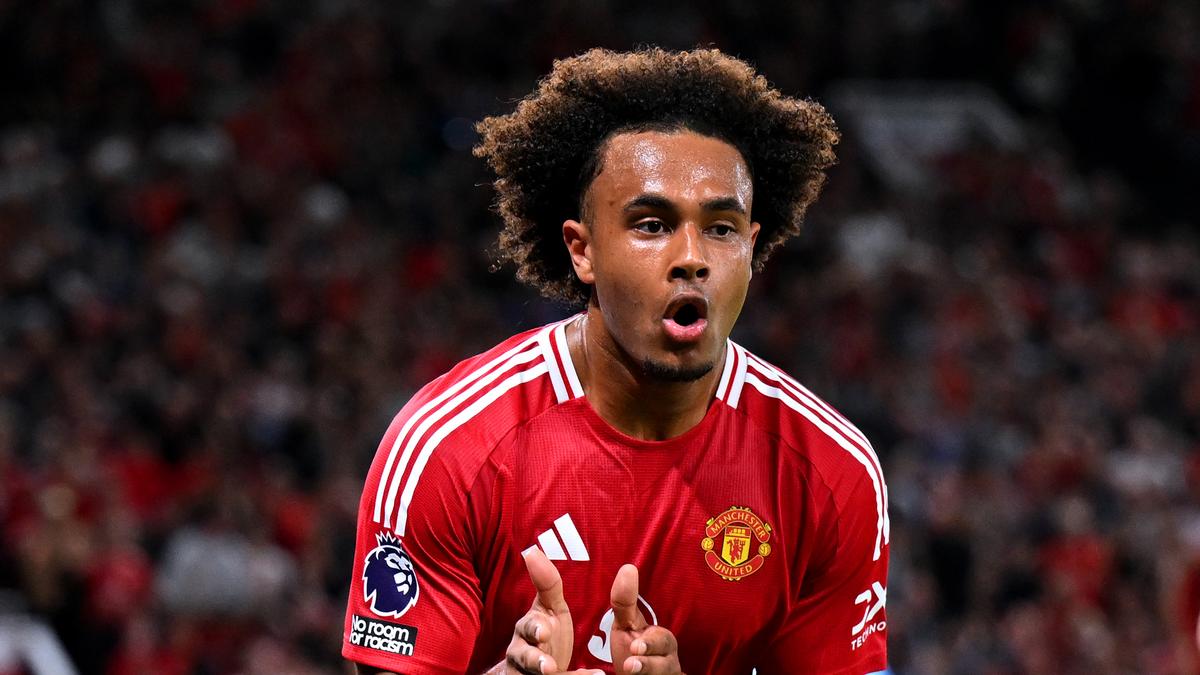 Premier League 2024-25: Zirkzee relishes ‘unbelievable’ Manchester United debut – The Headlines