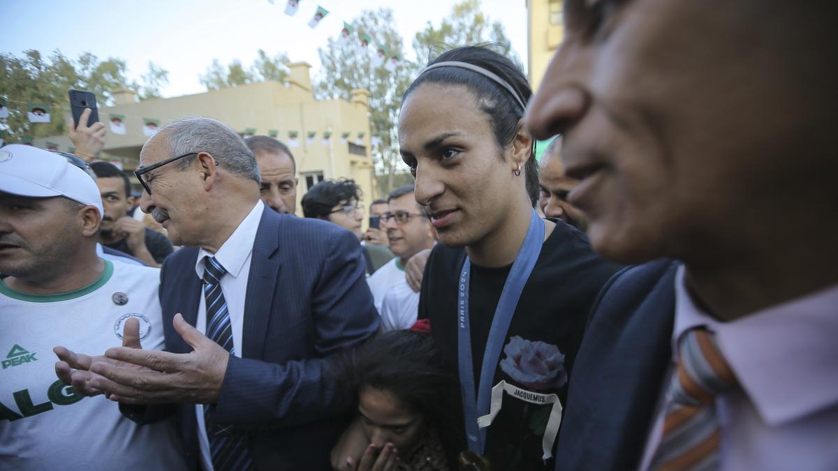 Leaving gender row behind, Imane Khelif returns to Algeria with Olympics gold medal amidst fanfare – The Headlines