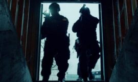 Netflix R-Rated Gory Horror Is Fan-Favorite Director’s Most Fun Movie – The Headlines