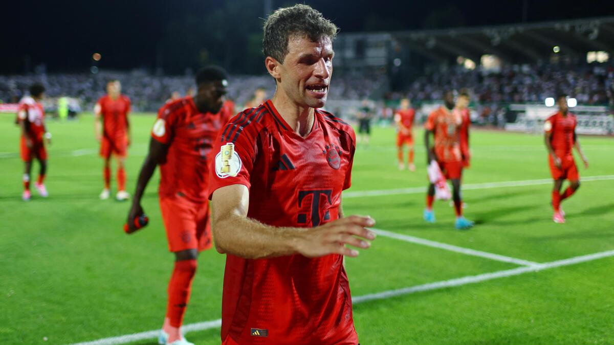 Thomas Muller makes club-record 474th Bundesliga appearance for Bayern Munich – The Headlines