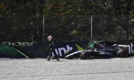 Kimi Antonelli crashes in F1 practice debut with Mercedes – The Headlines