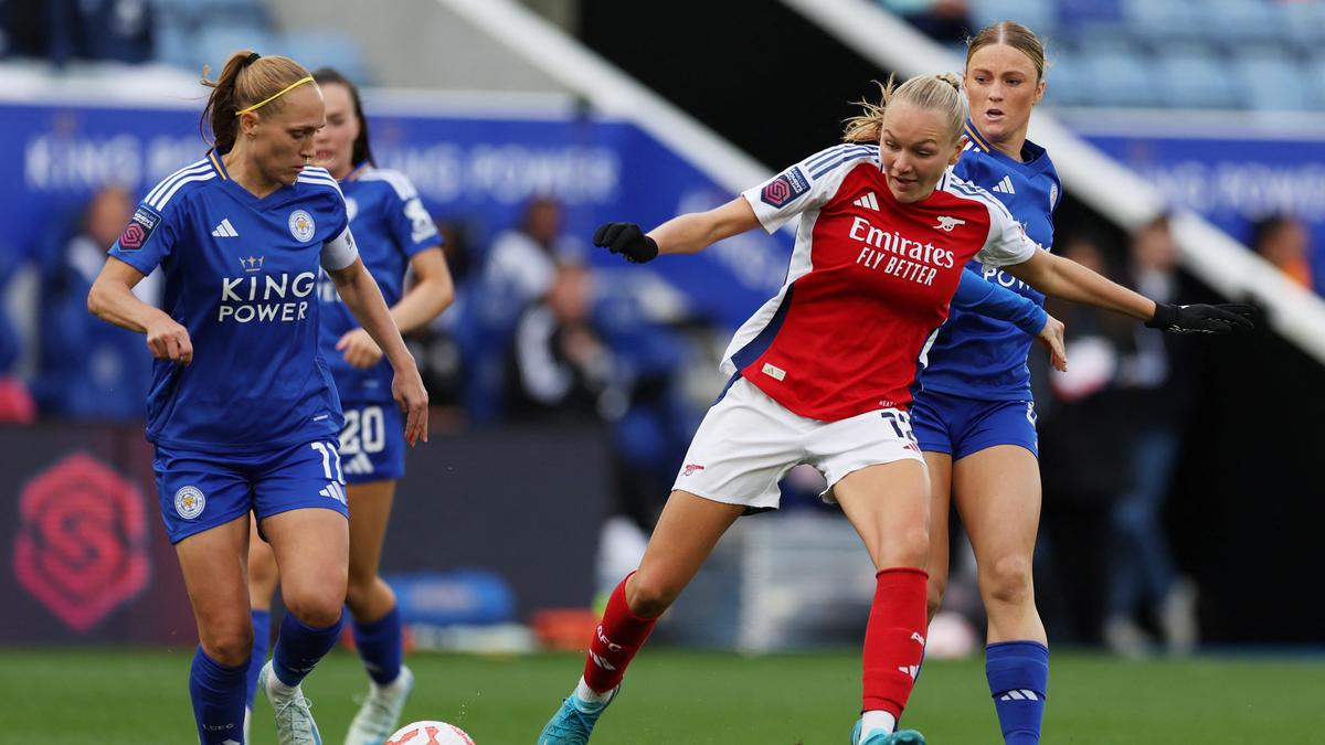WSL 2024-25: Maanum lifts Arsenal to win over Leicester, Manchester United beats Everton – The Headlines