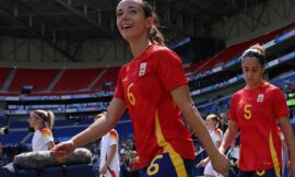 Women’s Ballon d’Or winner Bonmati pens new Barca deal – The Headlines