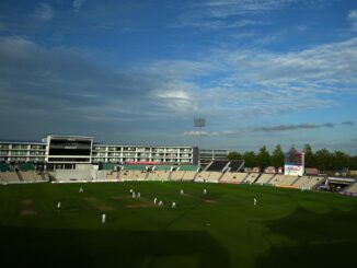 County Championship: Oversized bat costs Essex 12 points in title race – The Headlines