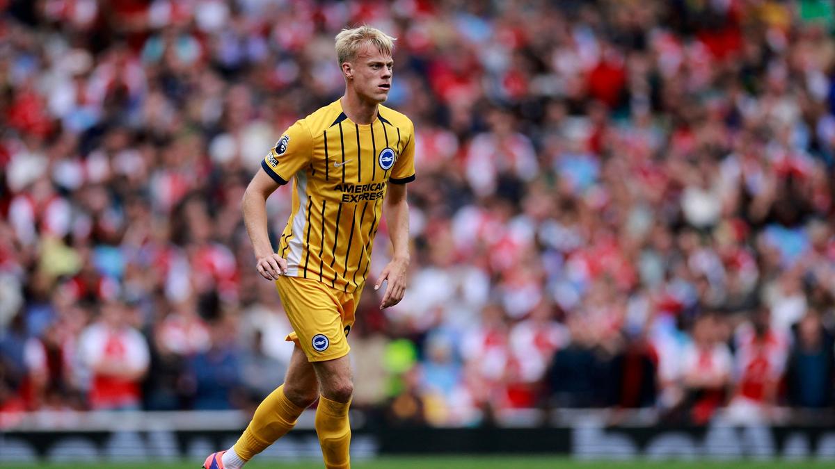 Brighton defender Van de Hecke gets first Dutch call-up for Nations League – The Headlines Brighton defender Van de Hecke gets first Dutch call-up for Nations League – The Headlines