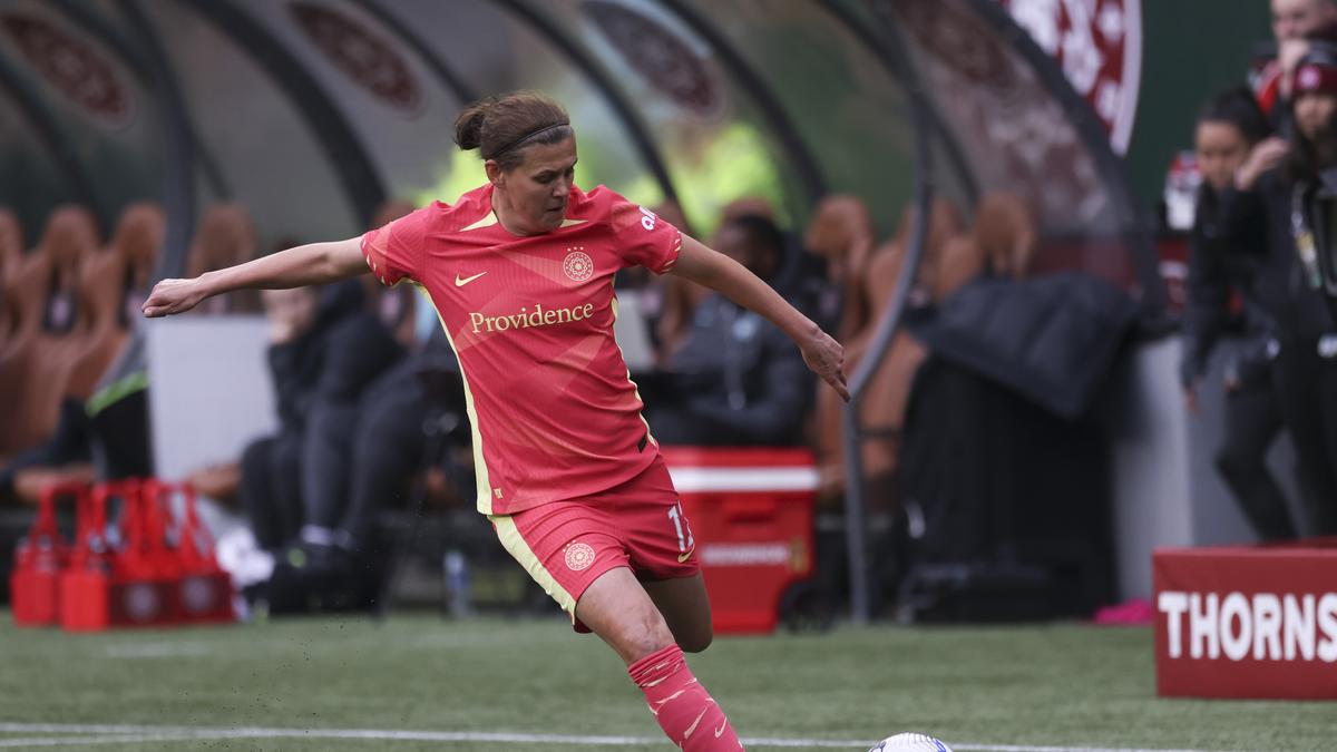 Christine Sinclair announces retirement from professional football at the end of the NWSL season – The Headlines Christine Sinclair announces retirement from professional football at the end of the NWSL season – The Headlines