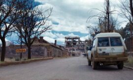 Black Comedy War Film On Paramount+ Cuts Through The Red Tape – The Headlines