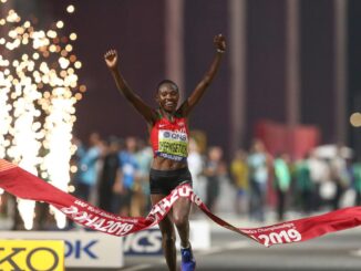 Kenya’s Ruth Chepngetich breaks women’s marathon world record in Chicago – The Headlines