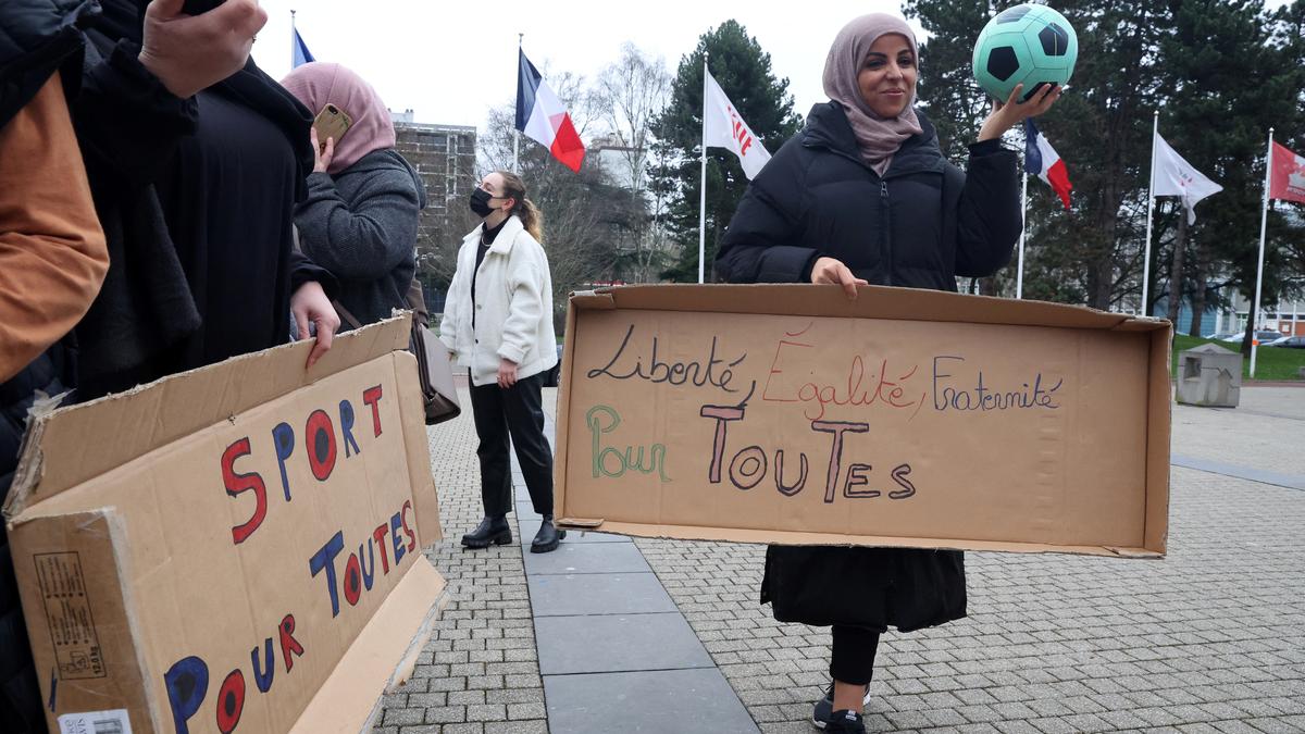 France hijab bans in sports ‘discriminatory’, says UN experts – The Headlines France hijab bans in sports ‘discriminatory’, says UN experts – The Headlines