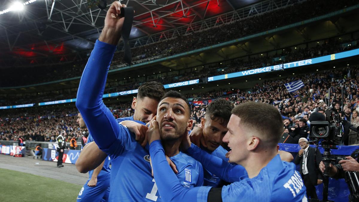 Nations League: Pavlidis double seals famous win for Greece over England – The Headlines
