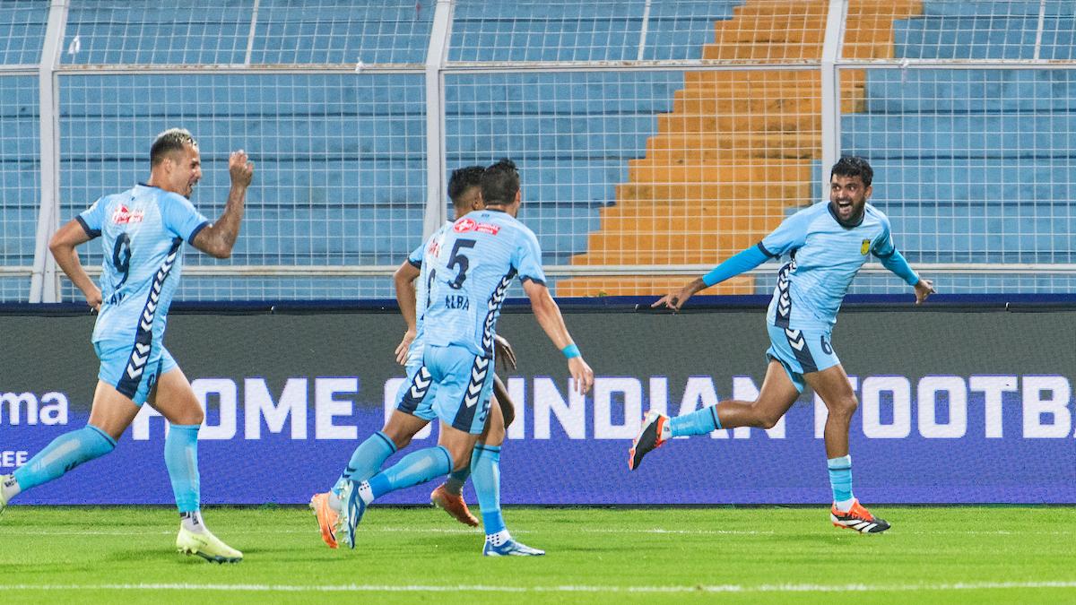 ISL 2024-25: Allan Paulista’s brace hands Hyderabad FC 4-0 away win at Mohammedan SC – The Headlines
