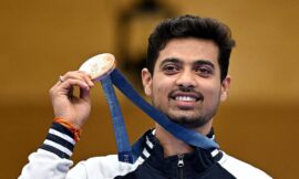 Olympic bronze medallist Swapnil Kusale’s father expresses disappointment over prize money given by Maharashtra government – The Headlines