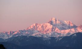 Mount Everest Growing Every Year Thanks To Strange Geological Quirk Miles Away – The Headlines