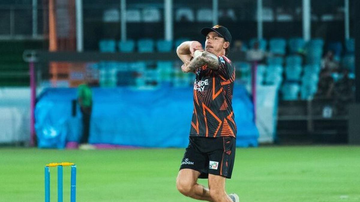 Dale Steyn exits as Sunrisers Hyderabad bowling coach, says he won’t return for IPL 2025 – The Headlines