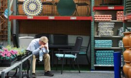 Hilarious Comedy Series On Hulu Is The Most Accurate Representation Of Working Customer Service – The Headlines