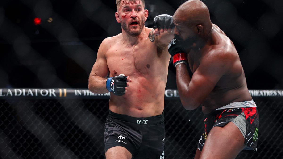 Stipe Miocic to retire after loss to Jon Jones at UFC 309 – The Headlines