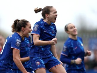 Reiten penalty keeps Chelsea top of WSL after win over Man United – The Headlines