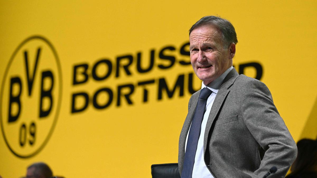 Borussia Dortmund CEO defends club’s sponsorship deal with Germany’s biggest arms manufacturer – The Headlines