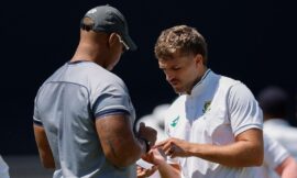 South African all-rounder Mulder to miss rest of Sri Lanka Test series due to injury, Breetzke named replacement – The Headlines