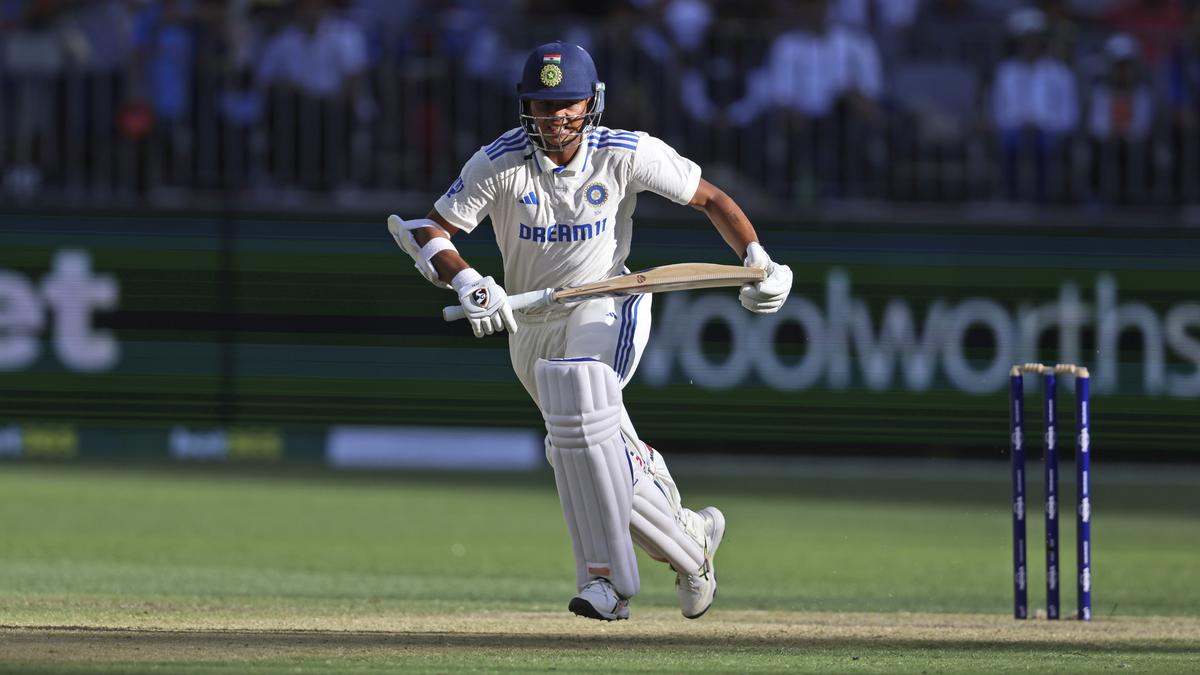 AUS vs IND: Yashasvi Jaiswal scores maiden Test hundred in Australia – The Headlines AUS vs IND: Yashasvi Jaiswal scores maiden Test hundred in Australia – The Headlines