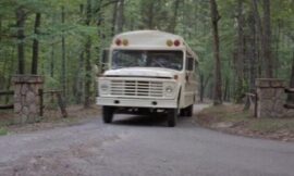 An Iconic 80s Family Comedy Has Been Erased From Existence, You Can’t Watch It – The Headlines