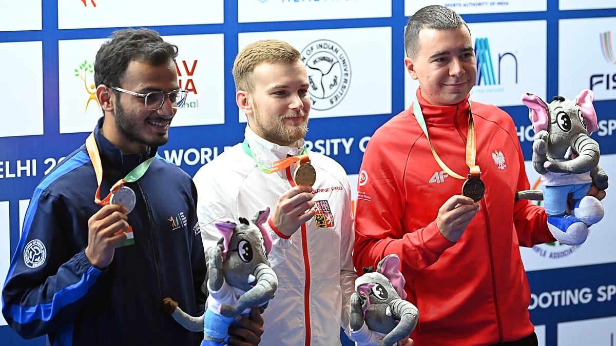 World University Shooting Championship: Gold for India in 10-metre air rifle; Moradiya bags silver in individual event – The Headlines