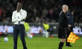 Former Trinidad and Tobago captain Dwight Yorke hired to coach national team – The Headlines