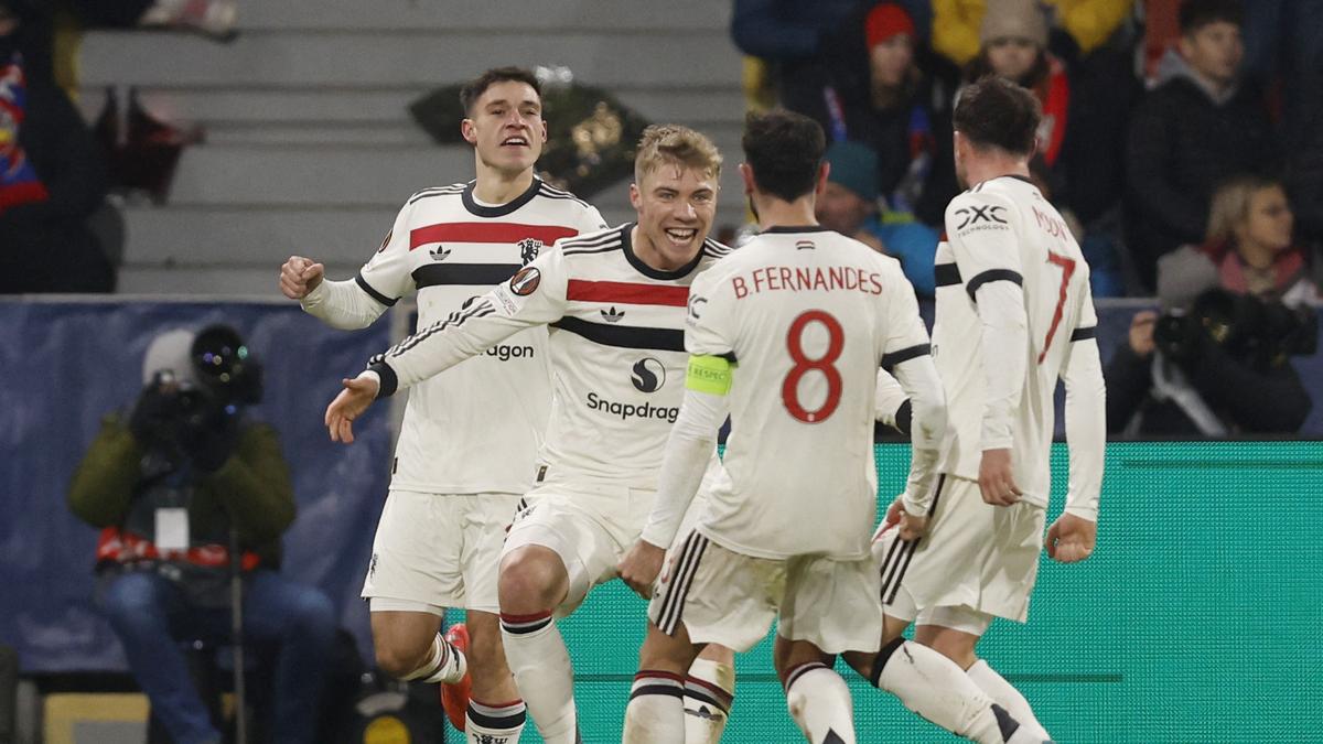 Europa League 2024-25: Hojlund double earns Manchester United win at Viktoria Plzen; Bilbao beats Fenerbahce – The Headlines