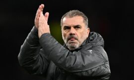 ‘We are trying to keep folks entertained,’ says Tottenham boss Postecoglou after nervy League Cup win over Man United – The Headlines
