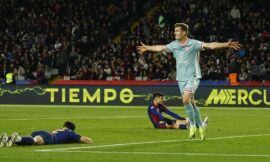 Sorloth scores late winner as Atletico Madrid beats Barcelona to end 2024 as table-topper – The Headlines