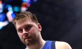 NBA: Luka Doncic limps off court during Christmas Day clash against Timberwolves – The Headlines