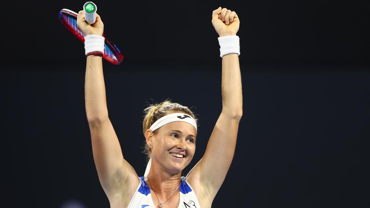 Bouzkova outlasts Australian wildcard in Brisbane opener – The Headlines