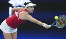 United Cup: New mum Bencic wins first tour-level match since 2023 US Open – The Headlines