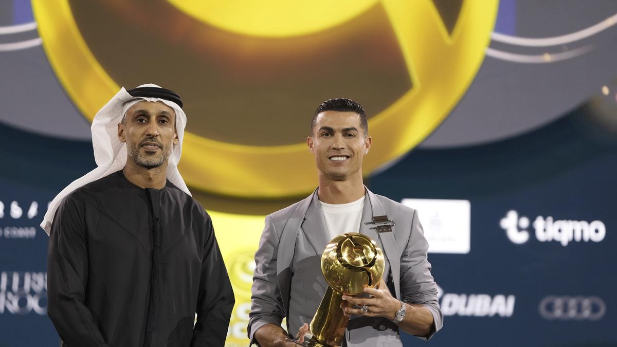 Cristiano Ronaldo backs Amorim, says coach is not the problem at Man United – The Headlines