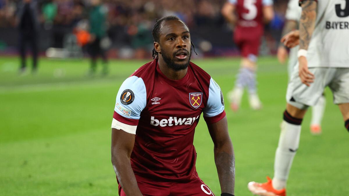 West Ham’s Michail Antonio involved in car accident – The Headlines