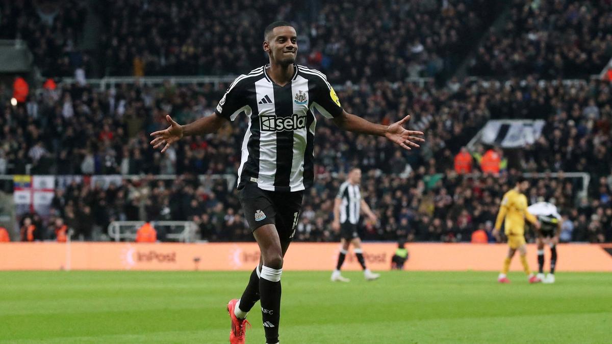 Premier League 2024-25 roundup: Isak fires Newcastle into top four, Moyes begins second Everton stint with loss – The Headlines