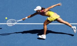 Australian Open 2025: Navarro calls for rule change in video reviews after controversial double bounce in loss to Swiatek – The Headlines