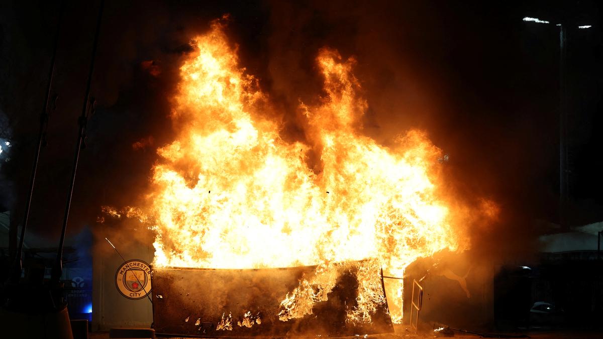 Area around Etihad Stadium evacuated after fire breaks out before Man City vs Brugge Champions League clash – The Headlines