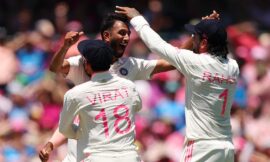 IND vs AUS, 5th Test: Kohli teases Sydney crowd with ‘Sandpaper Gate’ gesture after Steve Smith wicket – The Headlines