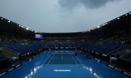 Australian Open 2025 sees stormy start, rain plays spoilsport for early matches – The Headlines