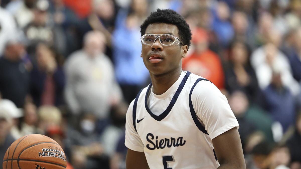 LeBron James’ youngest son Bryce commits to Arizona – The Headlines