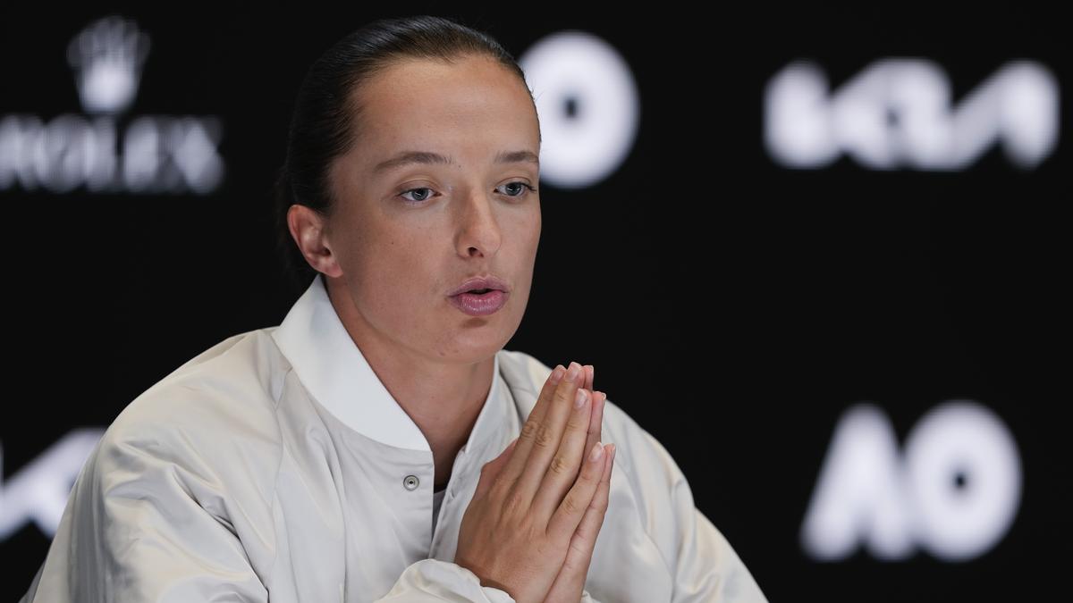 Australian Open 2025: ‘Control freak’ Swiatek describes shock and ‘chaos’ over doping ban – The Headlines