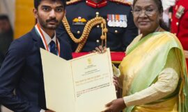 VIDEO: Gukesh, Manu, Harmanpreet receive prestigious Khel Ratna award – The Headlines
