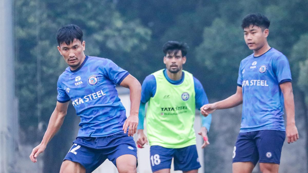 ISL 2024-25: Jamshedpur FC eyes to close gap as it welcomes table-topper Mohun Bagan – The Headlines
