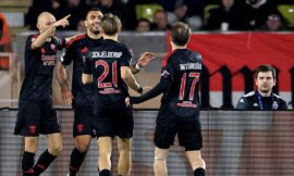 Champions League 2024-25: Benfica beats 10-man Monaco to close on last 16 – The Headlines