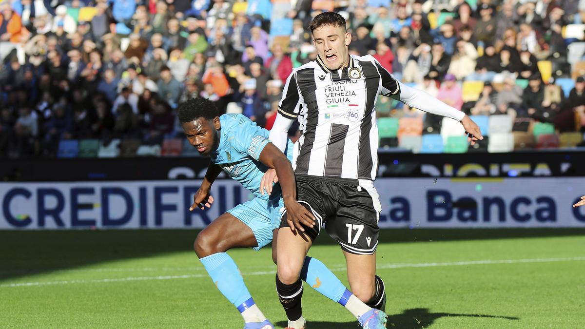 Serie A 2024-25: Police arrest eight Udinese fans for attacking train carrying rival supporters – The Headlines