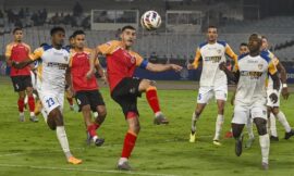 ISL 2024-25: East Bengal aims for victory against beleaguered city-rival Mohammedan Sporting – The Headlines