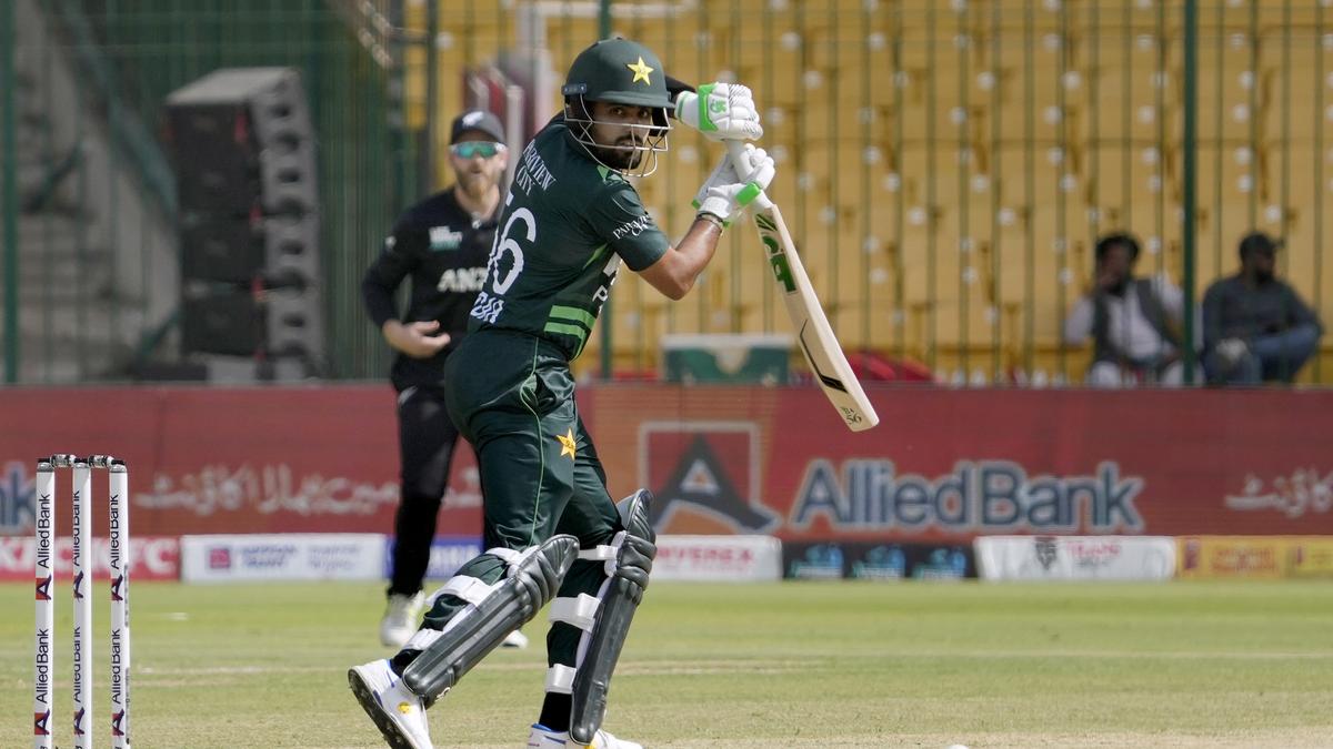 Babar Azam becomes joint-fastest batter to score 6000 ODI runs, equals Hashim Amla’s record – The Headlines