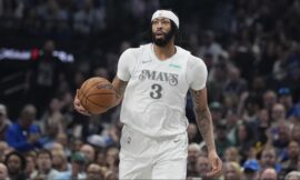 NBA roundup: Anthony Davis dominates, leaves early in Mavs debut – The Headlines