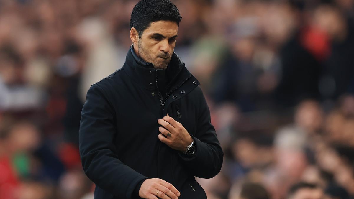 Arteta walks away from post-match interview, rues missed chance to beat struggling Man United – The Headlines